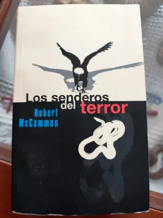 Los senderos del terror. Primera edición.