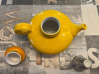 Teiera gialla della serie anni ‘60/‘70 Pop Design