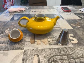 Teiera gialla della serie anni ‘60/‘70 Pop Design