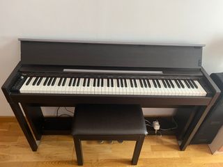 Piano digital Pianova marrón