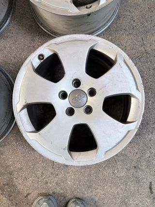 Llantas Audi A3