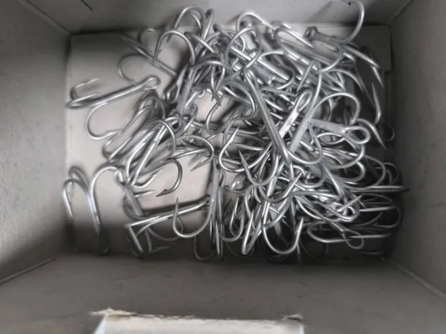 57Anzuelos  triples VMC de pesca