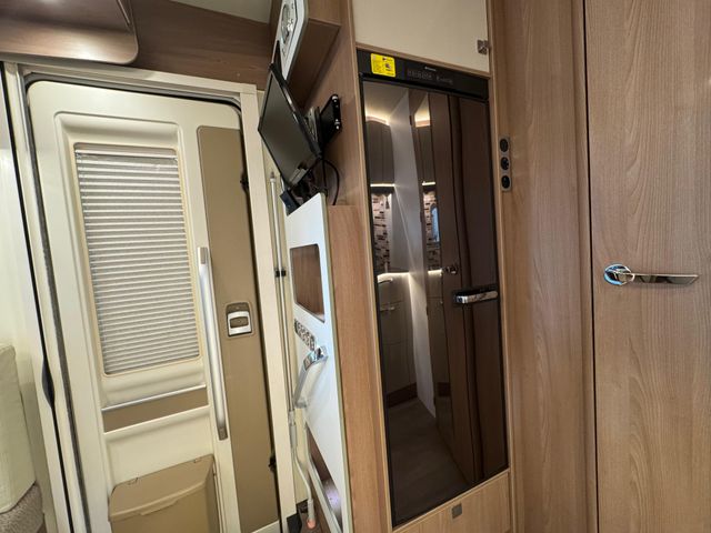 FIAT Ducato BÜRSTNER perfilada corta