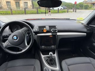 BMW Serie 1 118d, Diesel. 2011