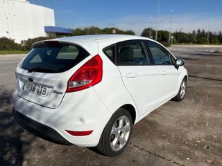 Ford Fiesta 2010