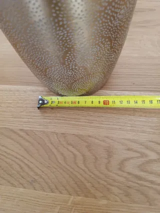 Jarrón metal dorado Maisons du Monde