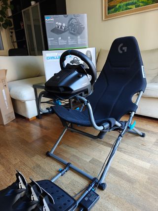 Volante Logitech G923 y Playseat Challenge X Logi