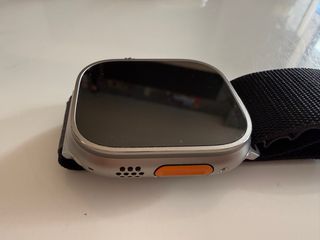 Apple Watch Ultra 49mm Batería 93%