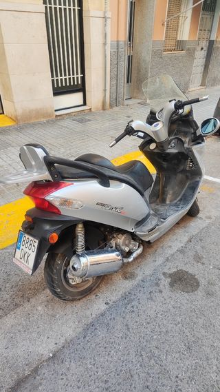 KYMCO grand dink 125cc
