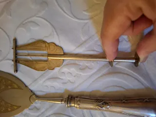 Juego de pala y tenedor para servir