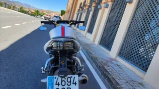 Yamaha FZ1-N Blanca