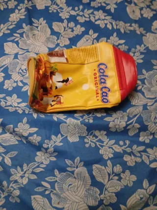 Estuche Escolar Cola Cao Amarillo y Rojo