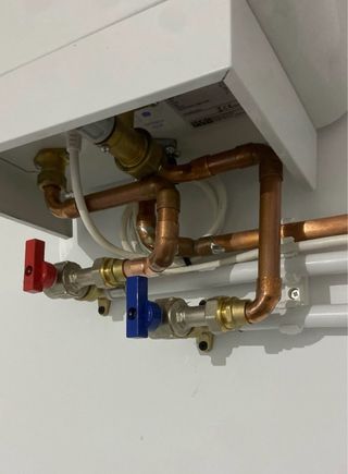 instalación y reparación.