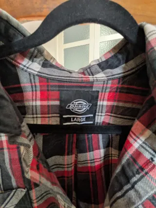 Camisa Dickies cuadros roja y negra