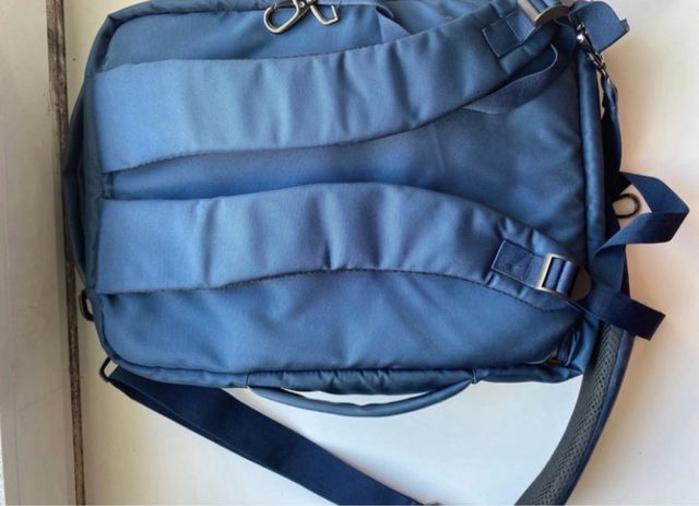 Maletín y mochila Acciona Azul