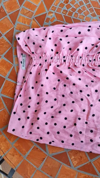 Falda lunares rosa Stradivarius