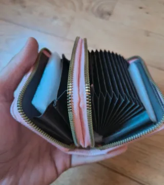 Cartera 100% Hardcore Rosa