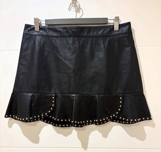 Falda mini de cuero negra