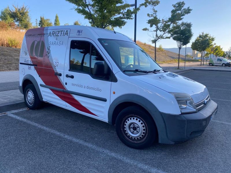 Ford Transit Connect 2008 - foto 1