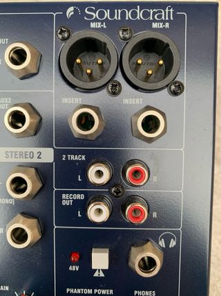 Mesa de mezclas Soundcraft EPM 8