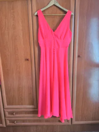 Vestido de fiesta color coral