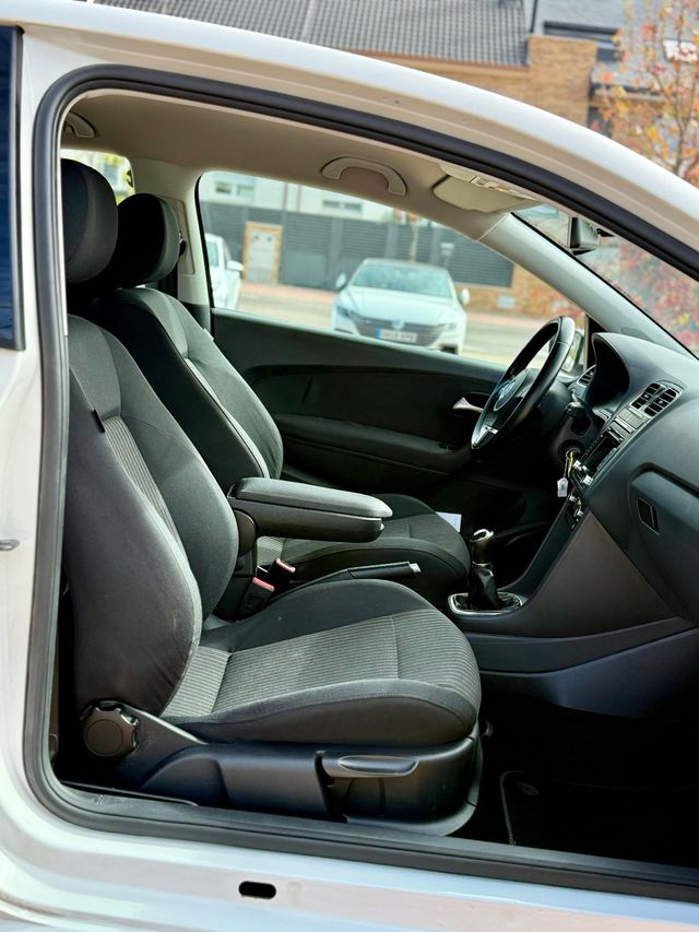 VOLKWAGEN POLO R-LINE SPORT 1.6Tdi