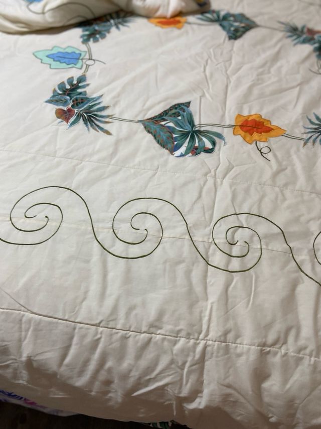 Edredón 280/200 cm con diseño floral