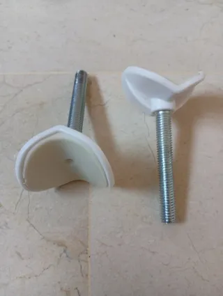 Tornillos Y-spindle para barrera Safety 1st