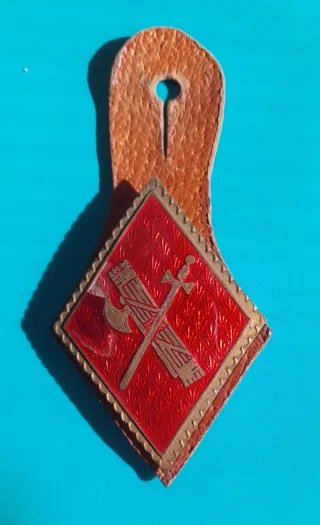 Insignias Guardia Civil y Legión Española