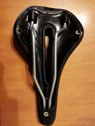 Sillín Bici Montaña Negro