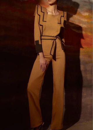 Mono The IQ Collection Camel Talla XS