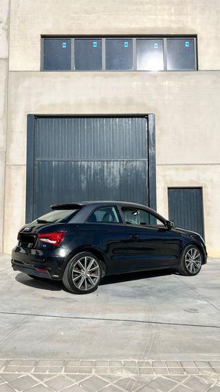 Audi A1 1.6 TDI 116CV 2015