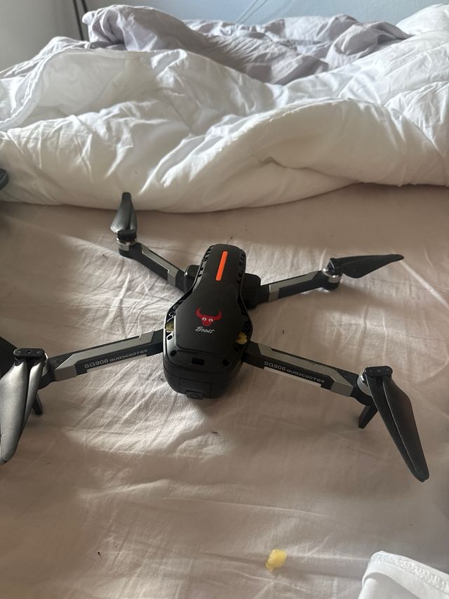 Dron con cámara zlrc sg906