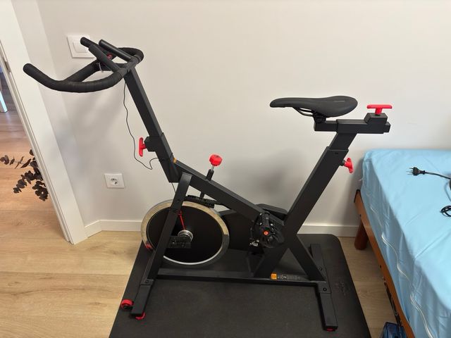 Bicicleta Estática Negra Domyos