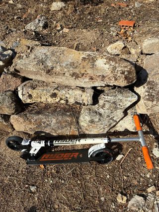 Pack infantil: Bici, patinetes y casco