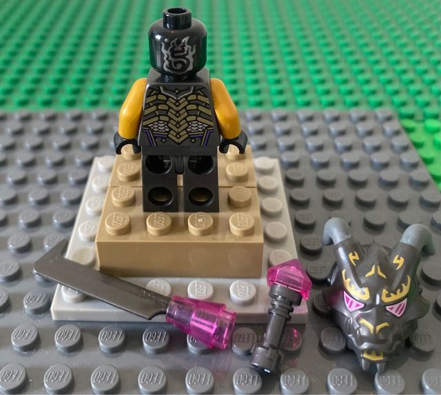 Minifigura Lego Ninjago - Crystal King Overlod (se