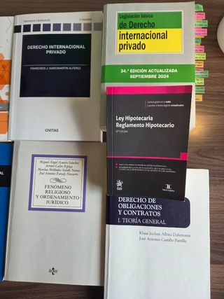 Paquete de libros de derecho