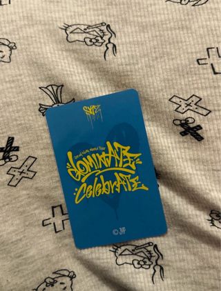 Photocard Changbin WTS Dominate Celebrate