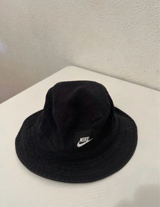Gorra Nike negra