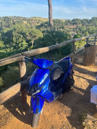 Yamaha Jog RR Azul