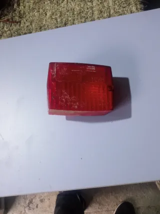 Tulipa Faro Trasero Vespino