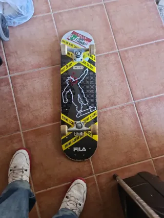 Skate Fila Diseño Crime Scene