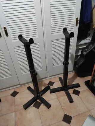 Soportes para barra de pesas regulables