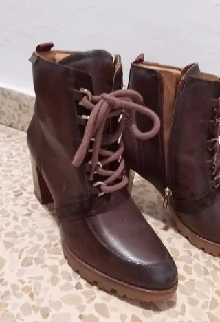 Botines de cuero marrón talla 40