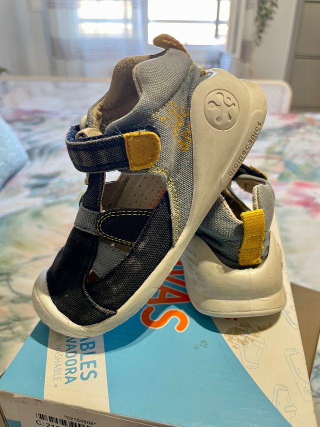 Zapatillas cangrejeras Biomecanics niño/a