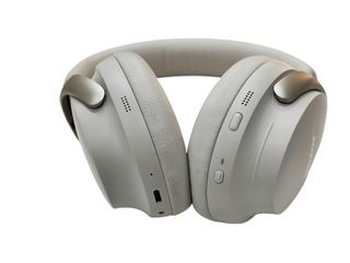 AURICULARES BOSE QUIETCONFORT ULTRA BLANCOS + ESTUCHE