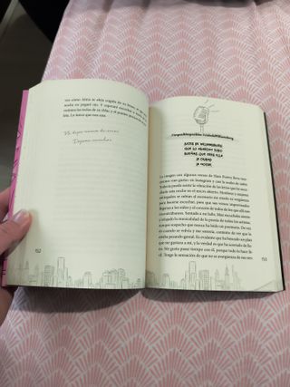 ¡Un año fuera de casa! (Serie New York Academy 1)