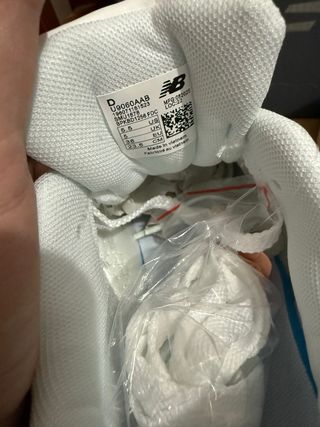 New Balance 9060 Preto/Branco