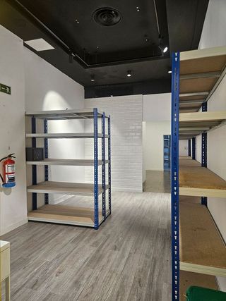 Local comercial en alquiler en Centro - Ayuntamiento en Santander