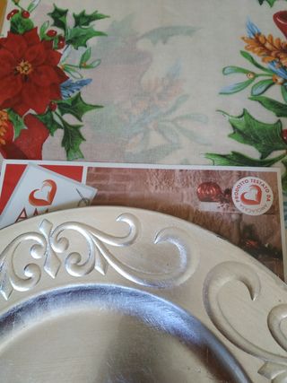 Centrotavola e tovaglia natalizia